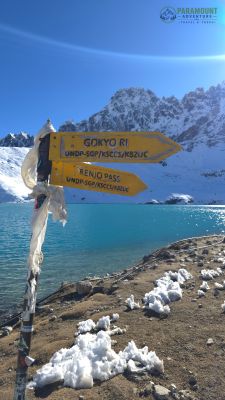 Gokyo Ri Trek 11 Days photo 4